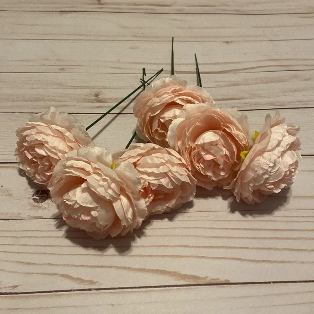 6 pink artificial flowers